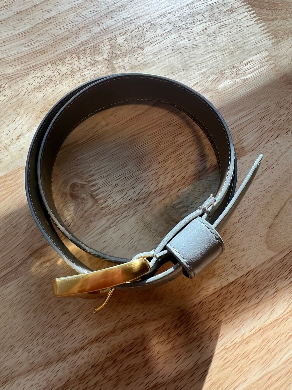 Liz Claiborne Black Leather Gold Buckle Belt Size Small JL